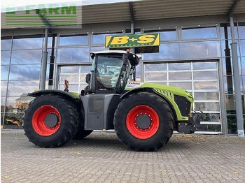 Tractor CLAAS Xerion 4000