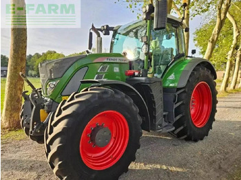 Tractor FENDT 718 Vario