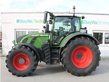 Tractor FENDT 724 Vario