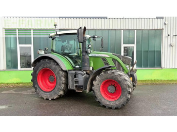Tractor FENDT 724 Vario