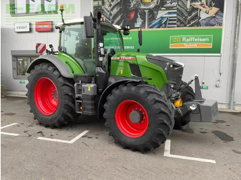 Tractor FENDT 728 Vario