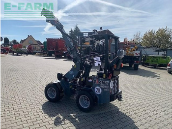 Miniexcavadora GIANT