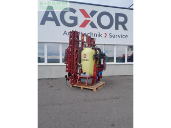 Pulverizador arrastrado HARDI