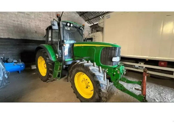 Tractor JOHN DEERE 6520