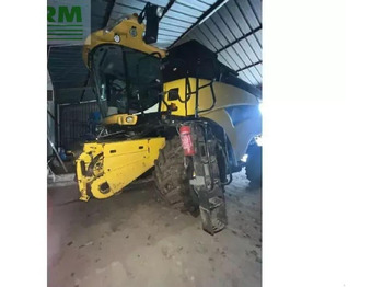 Cosechadora de granos NEW HOLLAND CR980
