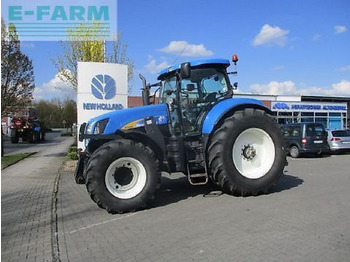 Tractor NEW HOLLAND T7050