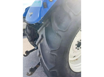 Tractor New Holland ts135a ( t6070): foto 4