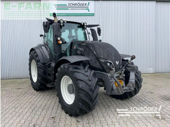 Tractor VALTRA T214
