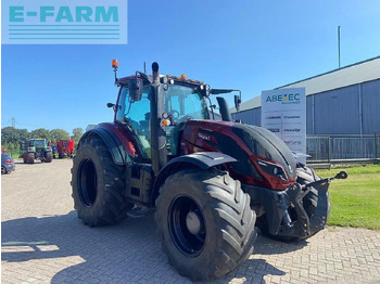 Tractor VALTRA T254