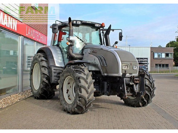 Tractor Valtra t132 versu Versu: foto 3