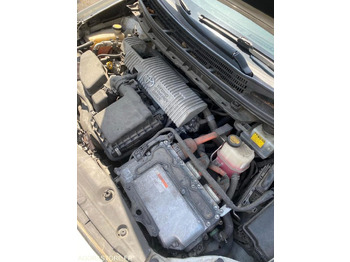 Coche TOYOTA PRIUS HYBRIDE 2/ELECRIQUE/ESS/GPL- 2012- 400000: foto 5