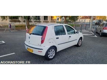 Coche fiat punto 137166 kms 2005: foto 2