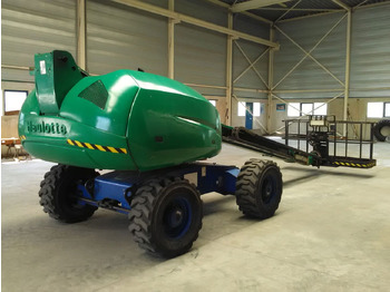 Plataforma telescopica HAULOTTE