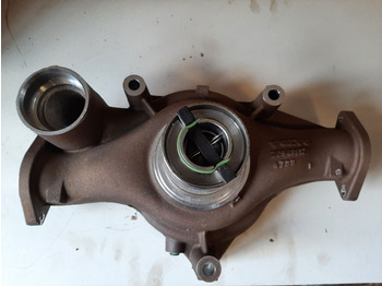 Bomba de refrigerante VOLVO