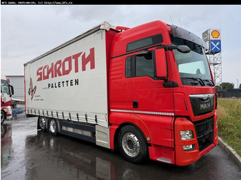 Camión lona MAN TGX 26.440