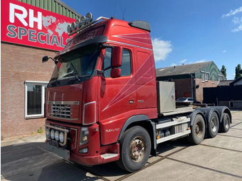 Cabeza tractora Volvo FH 16.700 FH16-700 8X4 140 TON FULL STEEL: foto 2