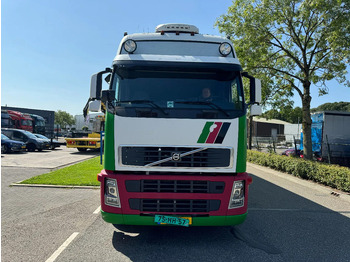 Arrendamiento de Volvo FH 12.420 6X2 - EURO 3 + HANGER NETAM-FRUEHAUF + THERMOKING + DHOLLANDIA LIFT Volvo FH 12.420 6X2 - EURO 3 + HANGER NETAM-FRUEHAUF + THERMOKING + DHOLLANDIA LIFT: foto 2
