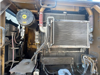 Excavadora de cadenas CATERPILLAR 320 EL: foto 5