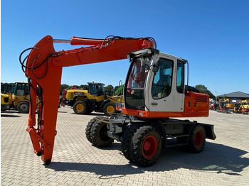 Excavadora de ruedas Liebherr A 900 C: foto 4