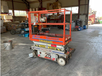 Plataforma elevadora SKYJACK