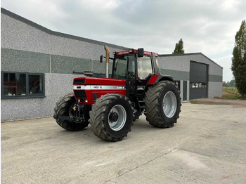 Tractor CASE IH 1455XL