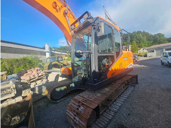 Excavadora de cadenas DOOSAN DX140LCR-7