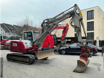 Miniexcavadora TAKEUCHI