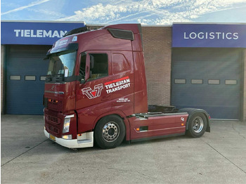 Camión VOLVO FH