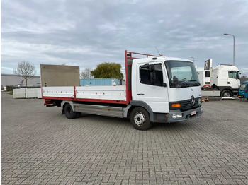 Camión MERCEDES-BENZ