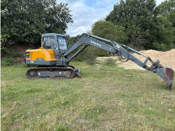 Excavadora VOLVO EC55D