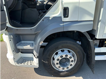 Camión caja cerrada DAF CF 260 CF260.19: foto 5