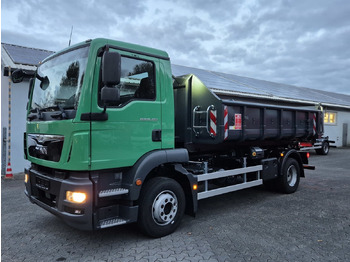 Camión multibasculante MAN TGM 15.250