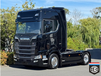 Cabeza tractora SCANIA S