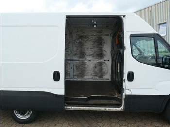 Arrendamiento de Iveco Daily 35S14/Hochdach/AHK/Klima Iveco Daily 35S14/Hochdach/AHK/Klima: foto 4