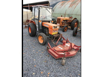 Tractor KUBOTA