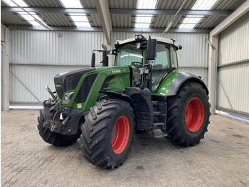 Tractor FENDT 828 Vario