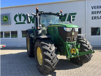 Tractor JOHN DEERE 6215R
