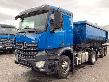 Cabeza tractora MERCEDES-BENZ Arocs 1845