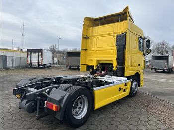Cabeza tractora DAF XF 105 410 FT EURO 5: foto 4