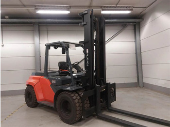 Carretilla elevadora diésel Toyota 8FD70F: foto 3