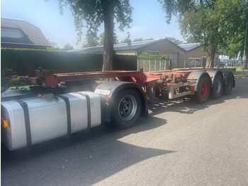 Semirremolque portacontenedore/ Intercambiable RENDERS