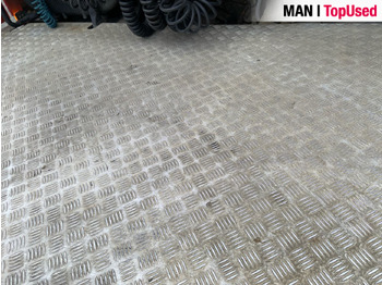 Arrendamiento de MAN TGX 26.500 6X2/2 BLS "Hydraulik" MAN TGX 26.500 6X2/2 BLS "Hydraulik": foto 4 Arrendamiento de MAN TGX 26.500 6X2/2 BLS "Hydraulik" MAN TGX 26.500 6X2/2 BLS "Hydraulik": foto 4