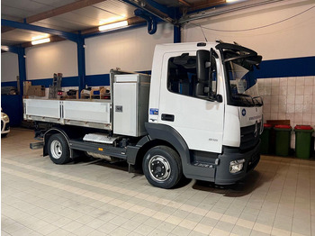 Camión volquete MERCEDES-BENZ Atego