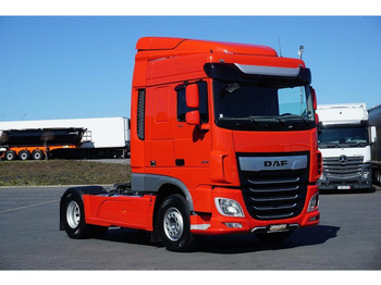 Cabeza tractora DAF