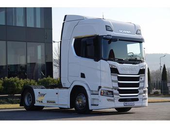Cabeza tractora SCANIA