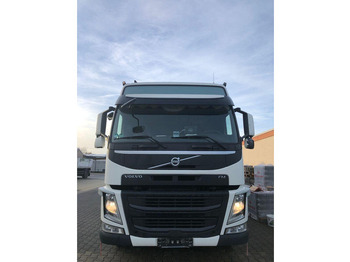 Arrendamiento de Volvo FM 460 Volvo FM 460: foto 2