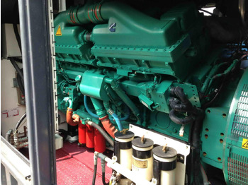 Generador industriale Cummins Generator 1000 KW 1250 KVA powerd by QSK45-G4 Engine: foto 4