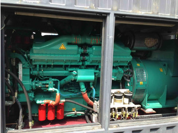 Generador industriale Cummins Generator 1250 KVA QSK45-G4 Engine Super silent Silent: foto 3
