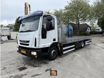 Camión portavehículos IVECO