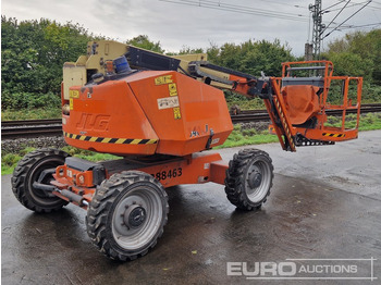 Plataforma elevadora JLG